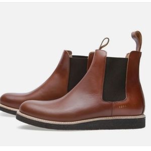 Common Projects Rare 🥳🥳3X HOST PICK🥳🥳 Chelsea boots